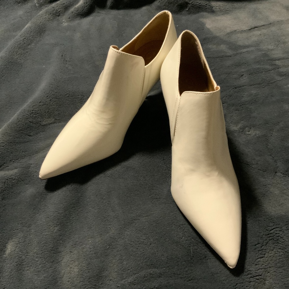 Tory Burch Booties in size 7